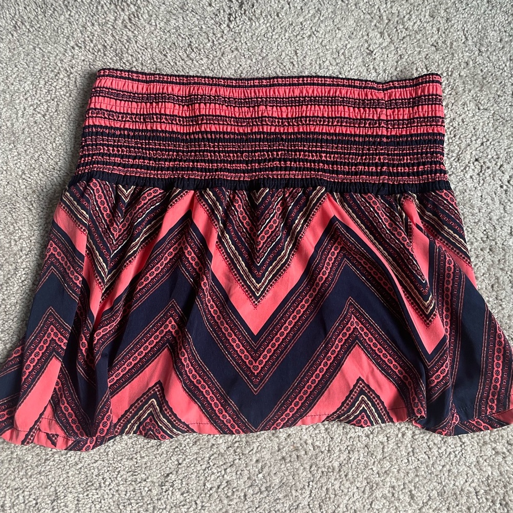 Express Pink and Navy Chevron Mini Skirt size Medium